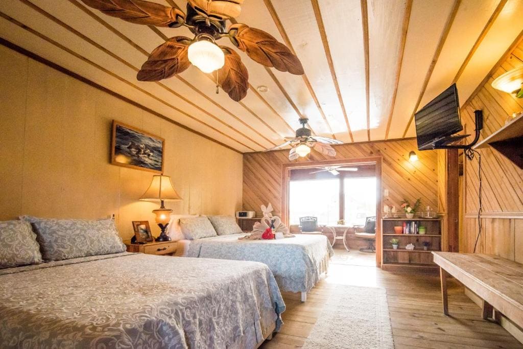 Deluxe Double Room with Balcony and Sea View room - Image 1