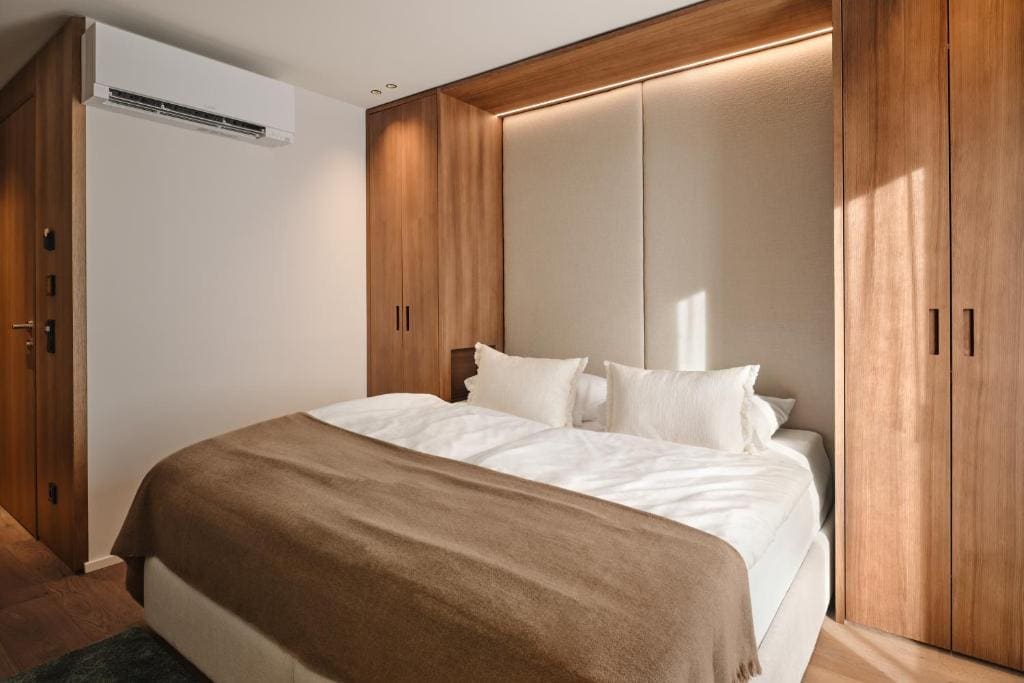 Deluxe Room room - Image 1