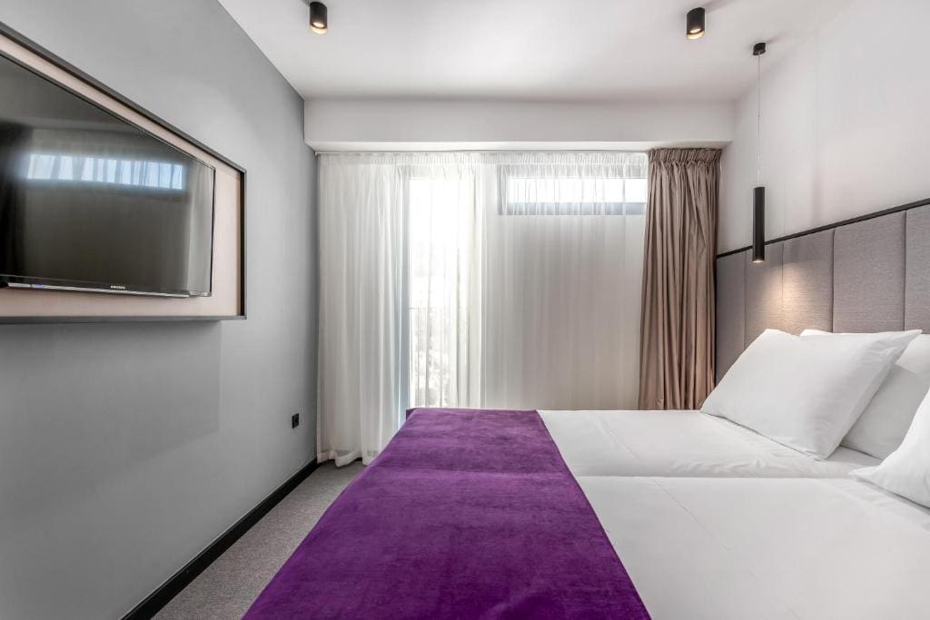 Double or Twin Room with Extra Bed room - Image 3