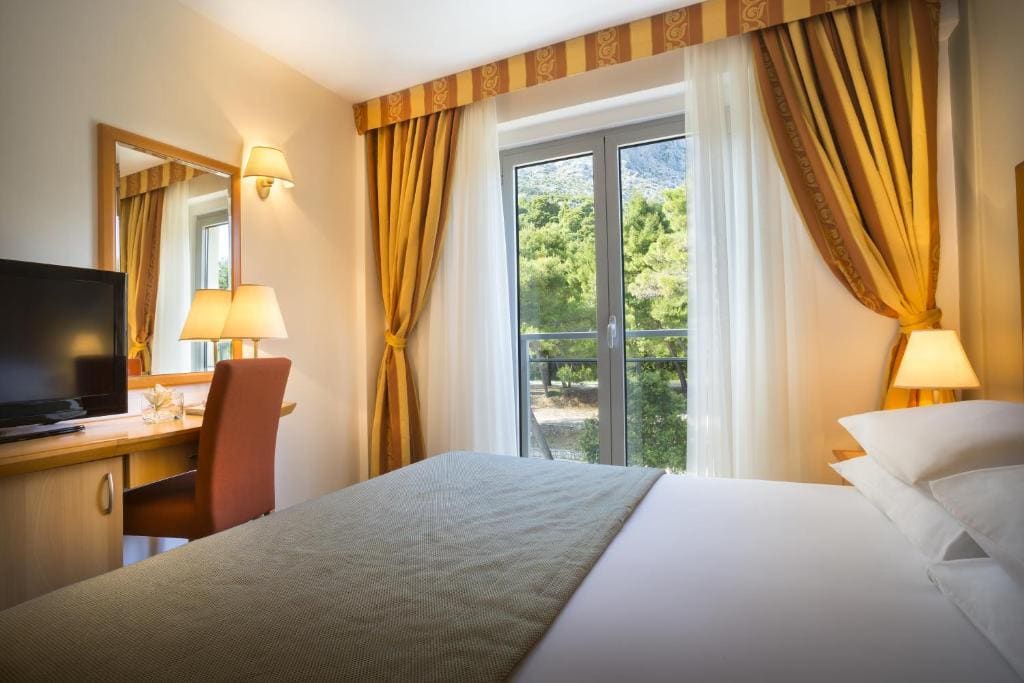 Standard Double Room room - Image 3