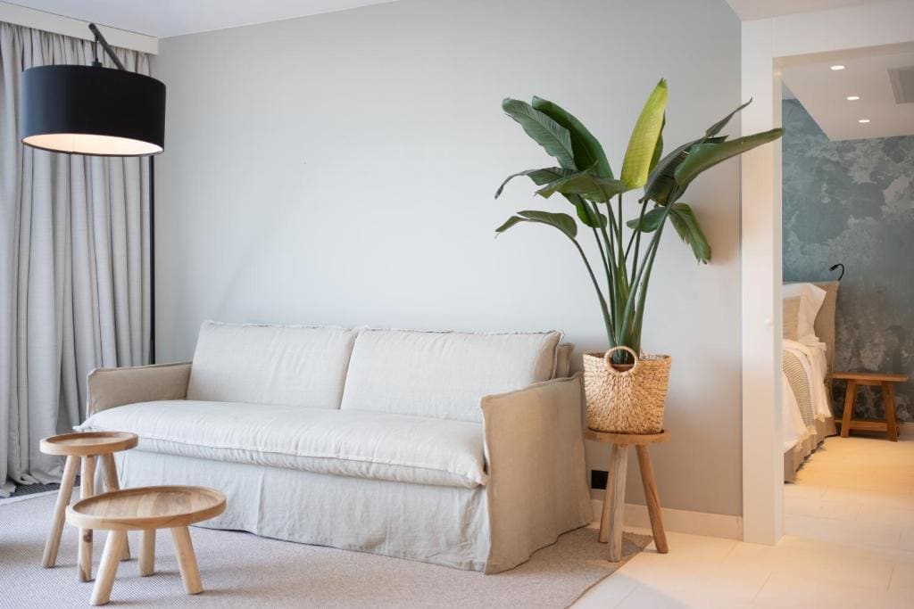 Penthouse Apartment room - Image 1