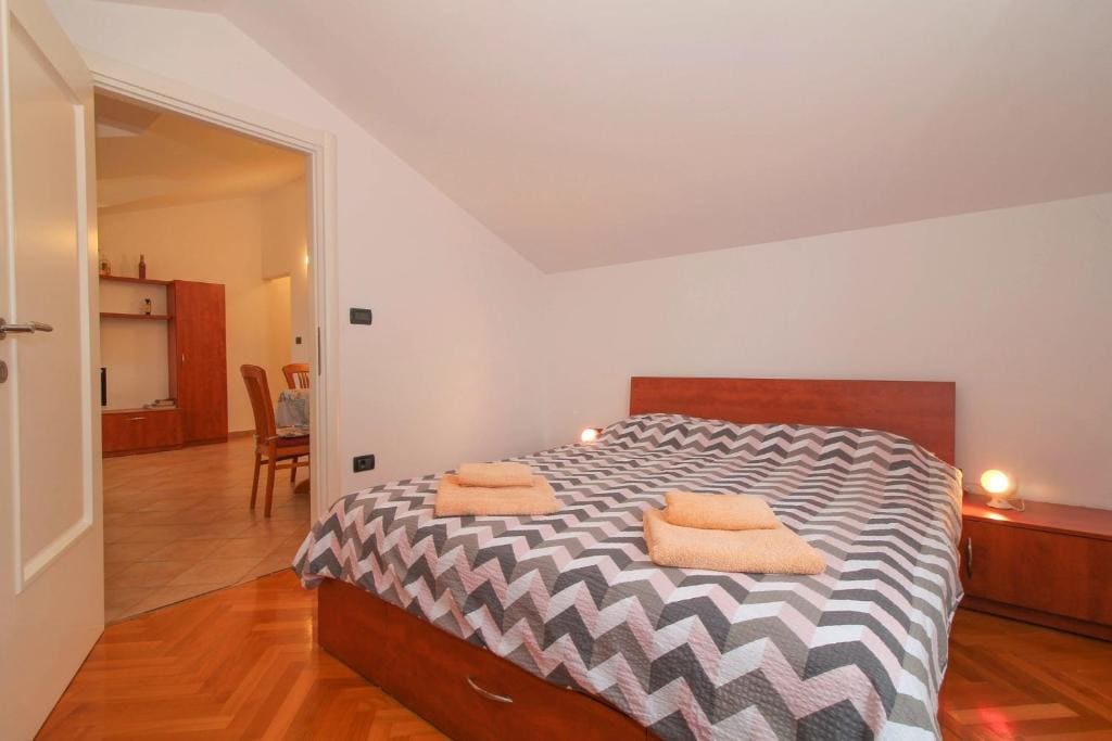 Apartment with Balcony room - Image 2