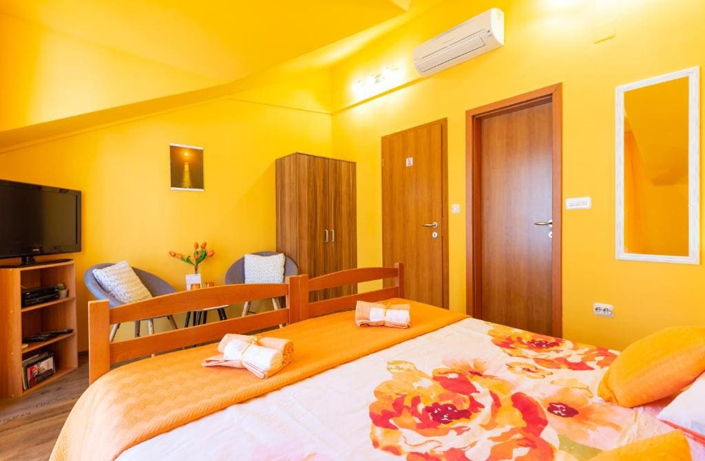 Comfort Double Room with Terrace room - Image 3