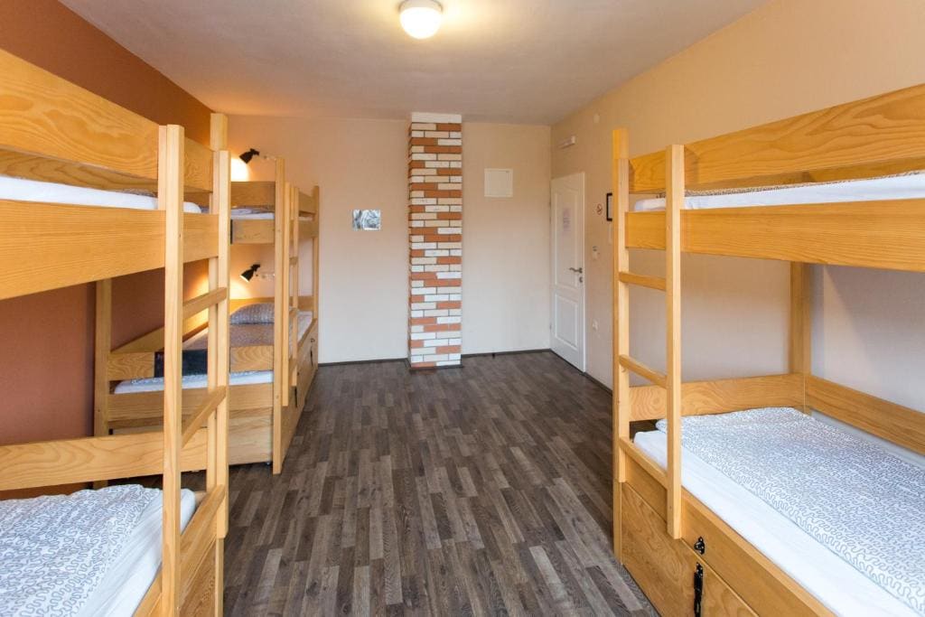 Bed in 6-Bed Mixed Dormitory Room room - Image 2