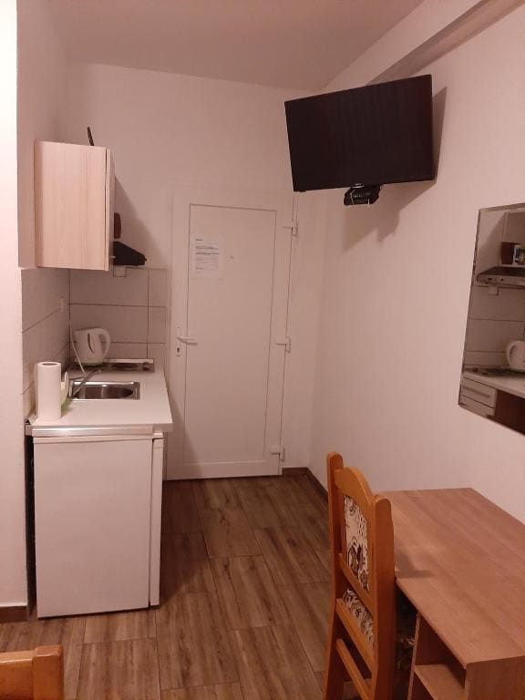 Studio room - Image 2