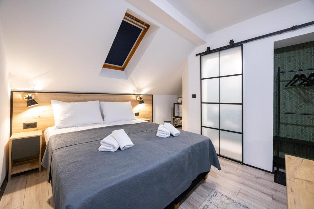 Deluxe Double Room room - Image 3