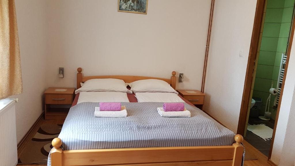 Standard Double Room room - Image 2