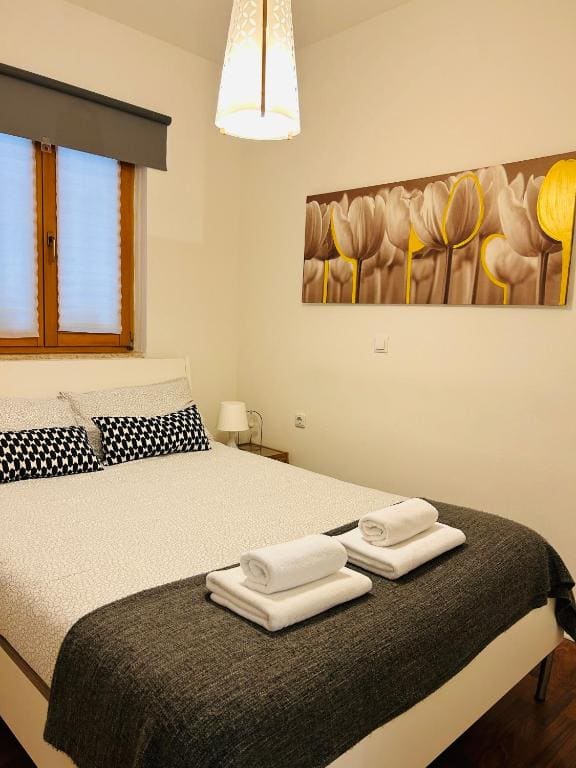 One-Bedroom Apartment - Ground Floor room - Image 3