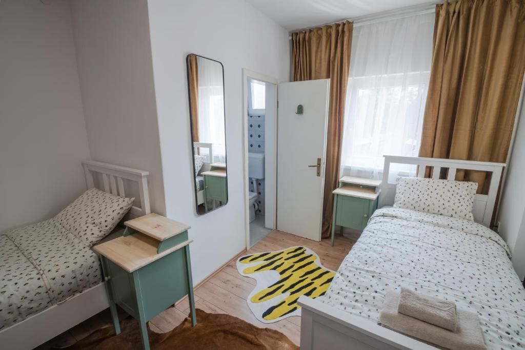 Twin Room room - Image 3