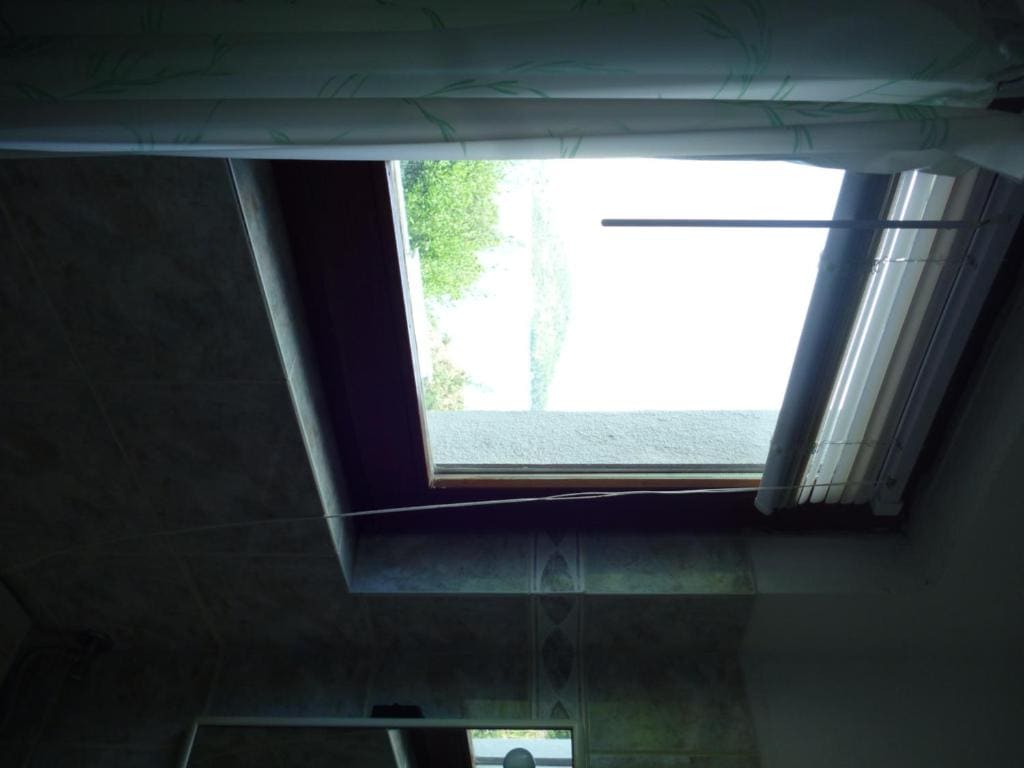 Budget Studio Apartment with Terrace room - Image 1