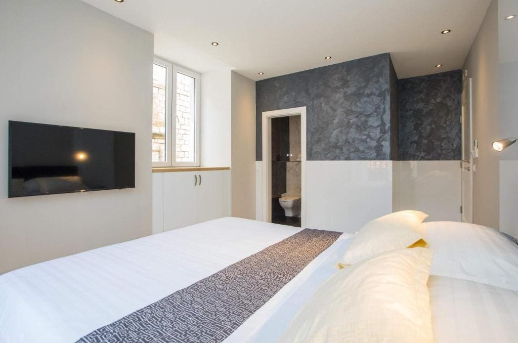 Superior Double Room room - Image 3