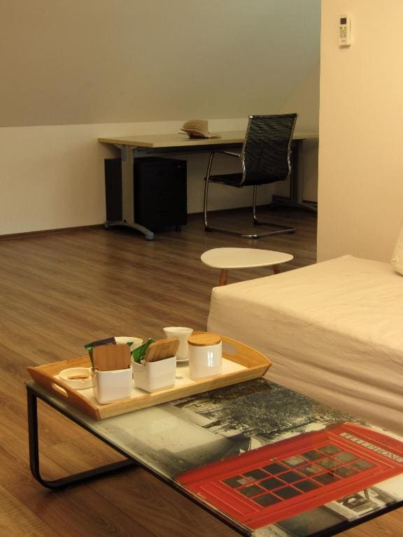 Suite room - Image 1