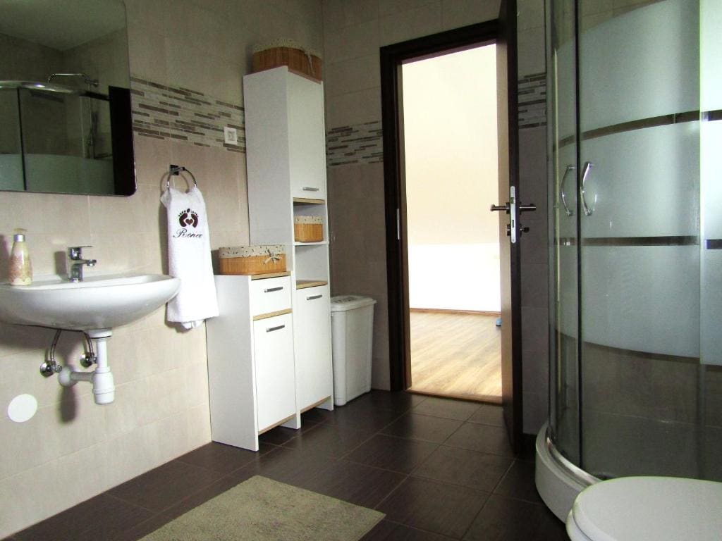 Suite room - Image 3