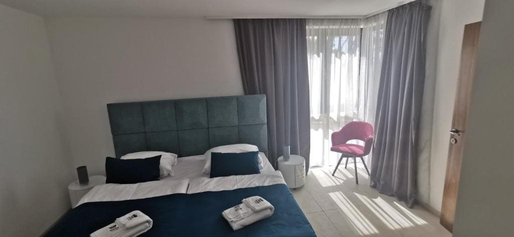 Apartment room - Image 3