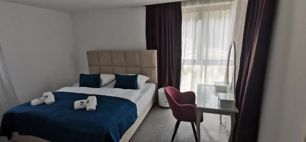 Executive Suite room - Image 3