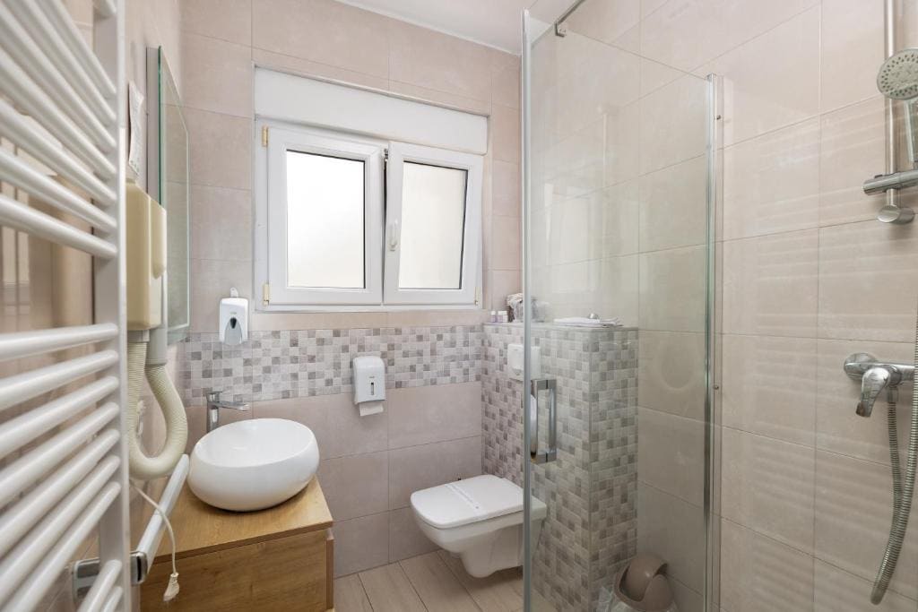 Budget Twin Room room - Image 1