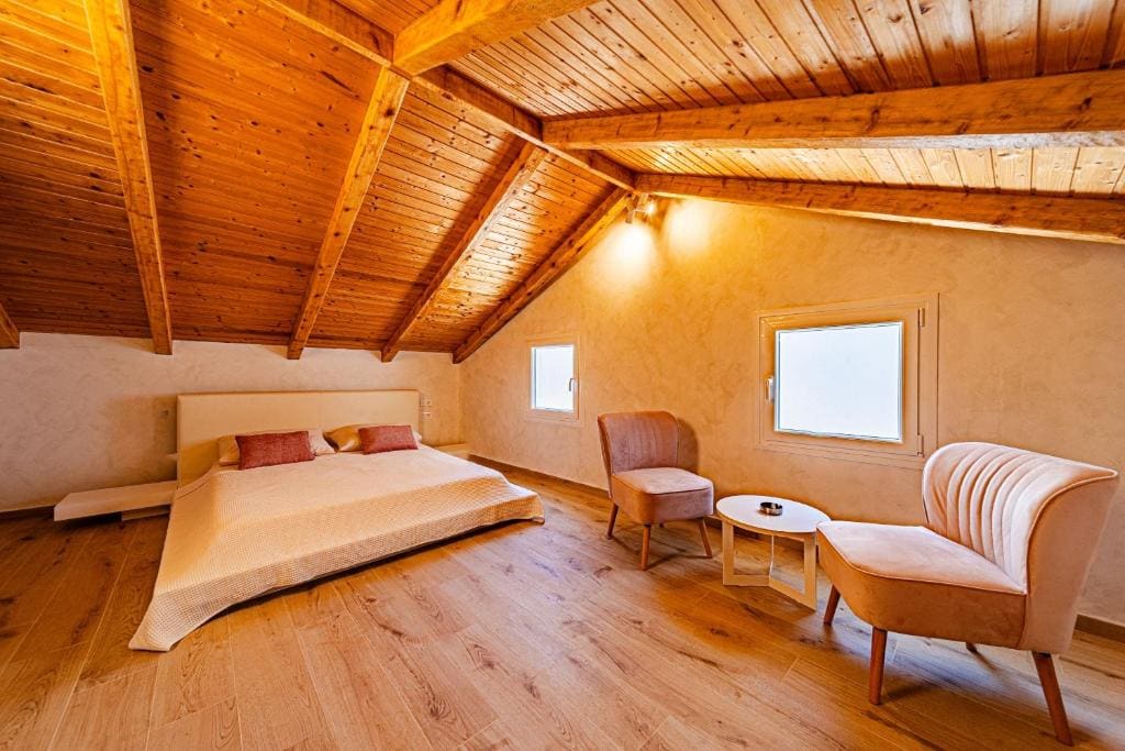 Room room - Image 2
