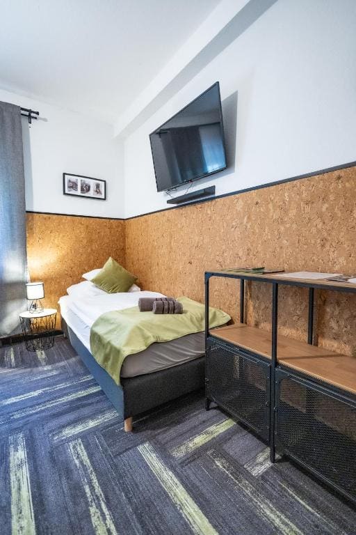 Triple Room with Bathroom room - Image 3