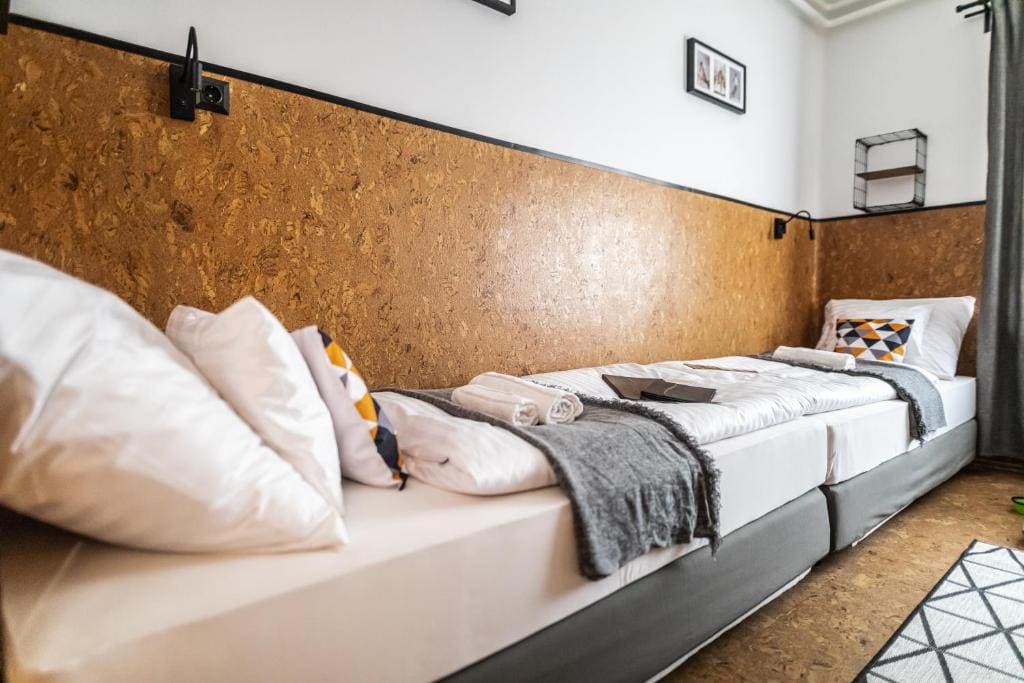 Deluxe Double Room room - Image 2