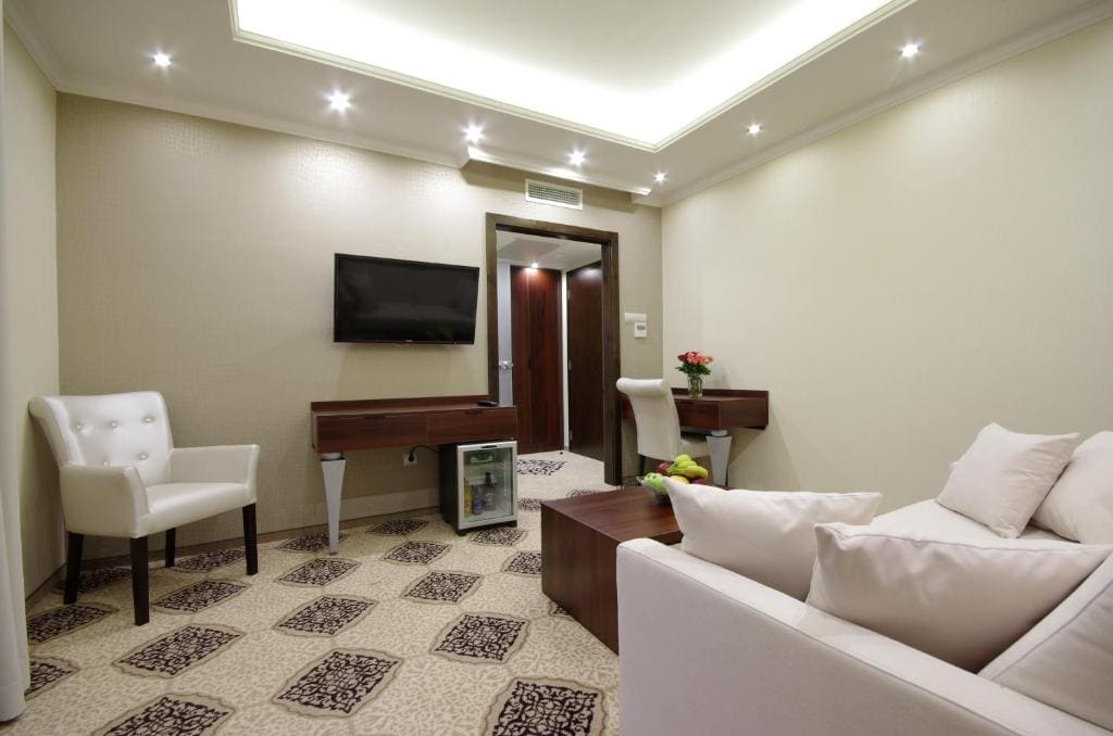 Deluxe Double Room with Balcony room - Image 1