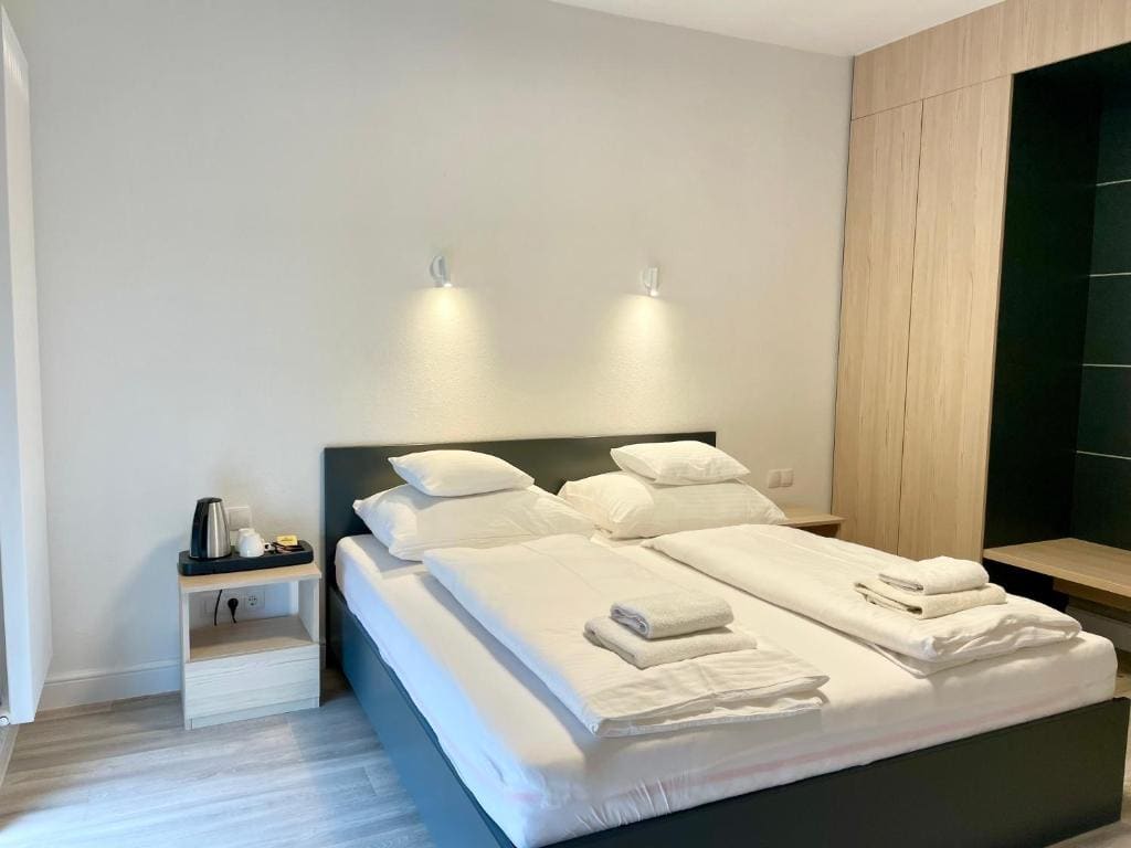 Double Room room - Image 2