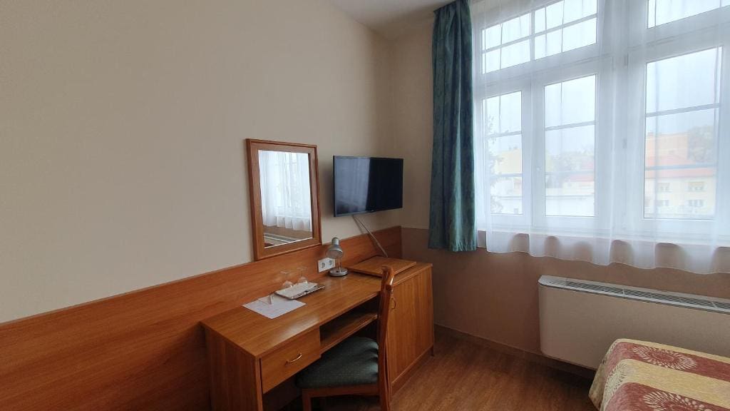 Standard Queen Room room - Image 1