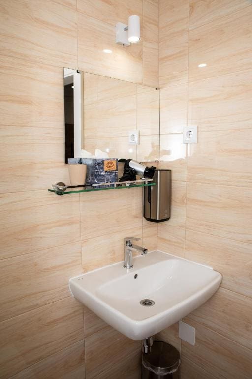 Standard Double Room room - Image 3