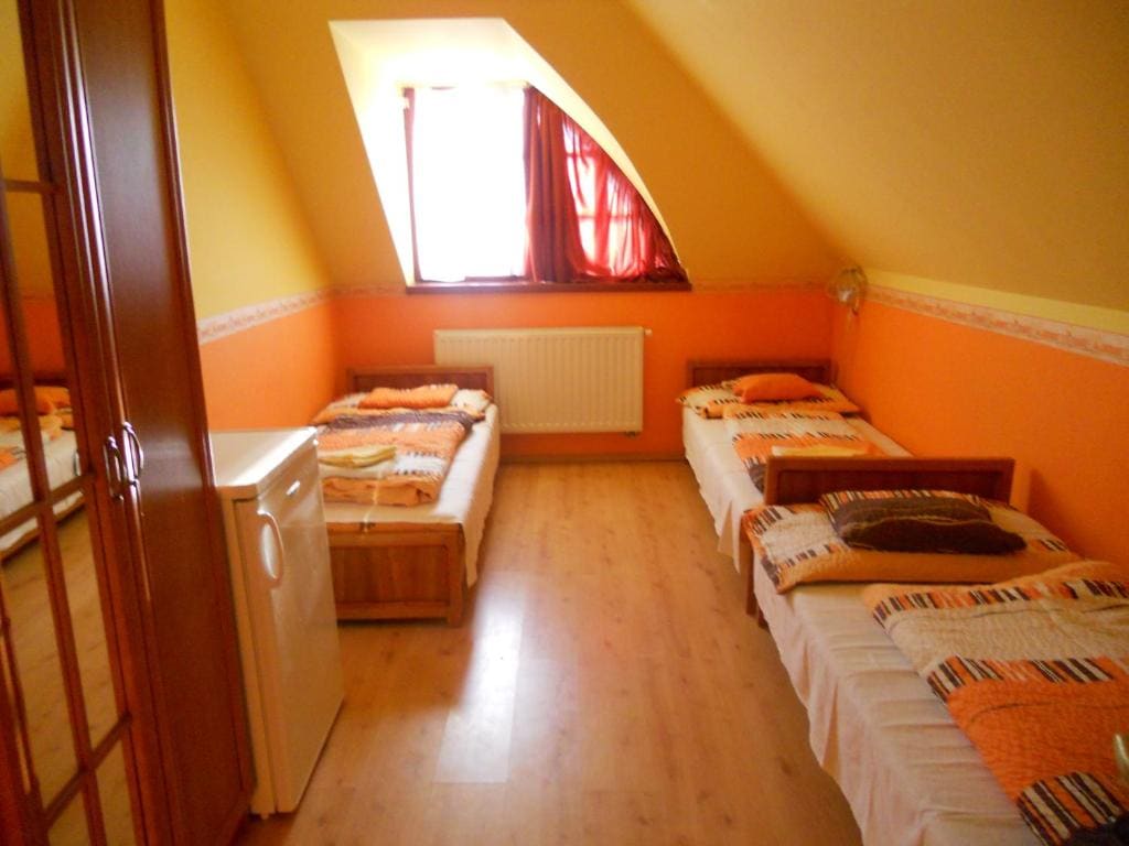 Quadruple Room room - Image 1