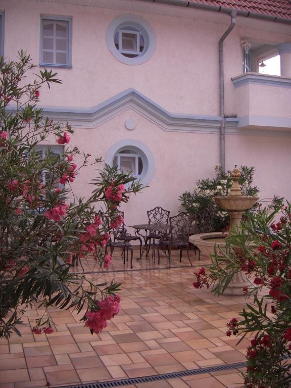 Double Room with Terrace - Disability Access room - Image 1