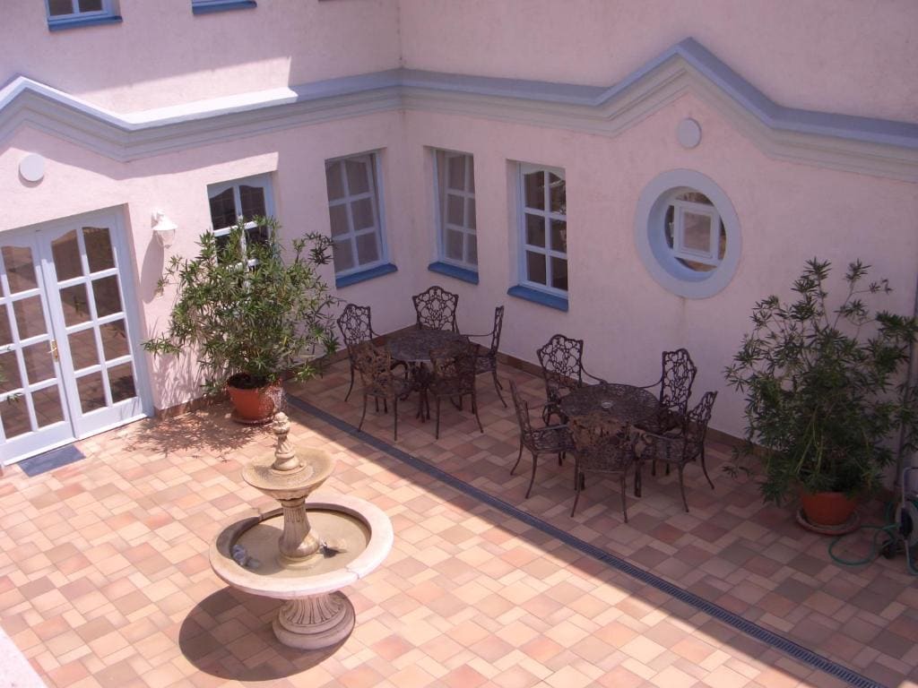 Double Room with Terrace - Disability Access room - Image 3