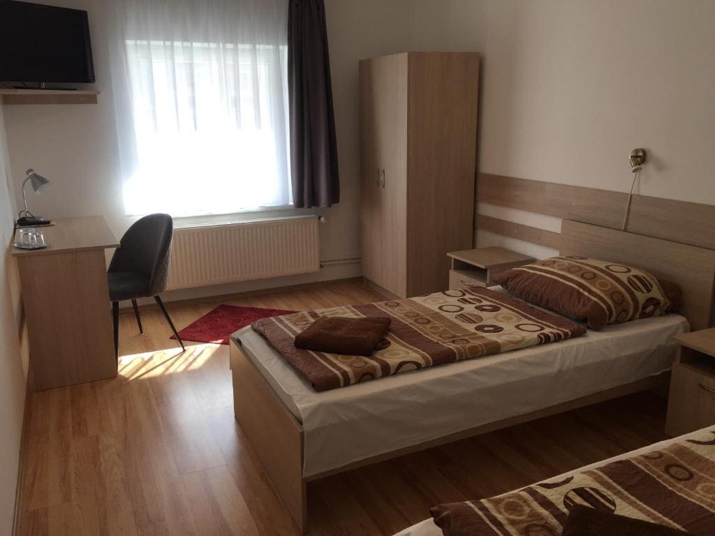 Twin Room room - Image 2