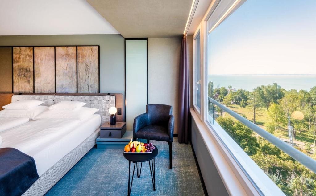 Superior Queen Room room - Image 1