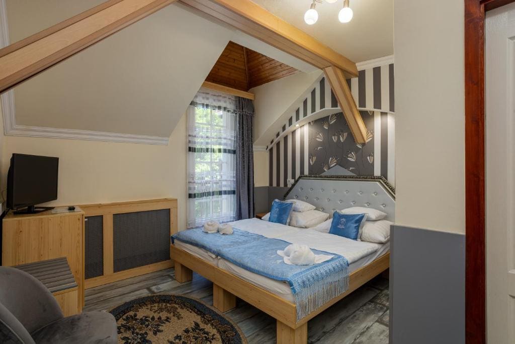 Standard Double Room room - Image 3