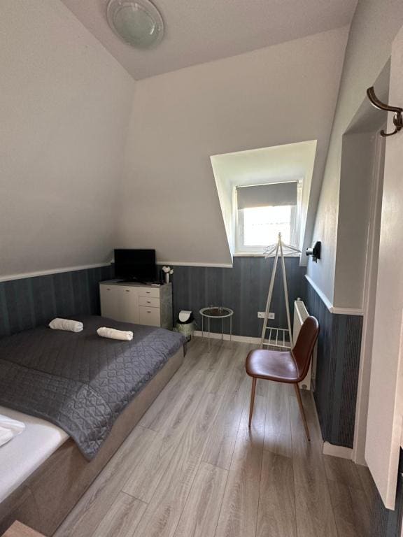 Standard Queen Room room - Image 2
