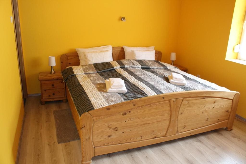 Deluxe King Room room - Image 3