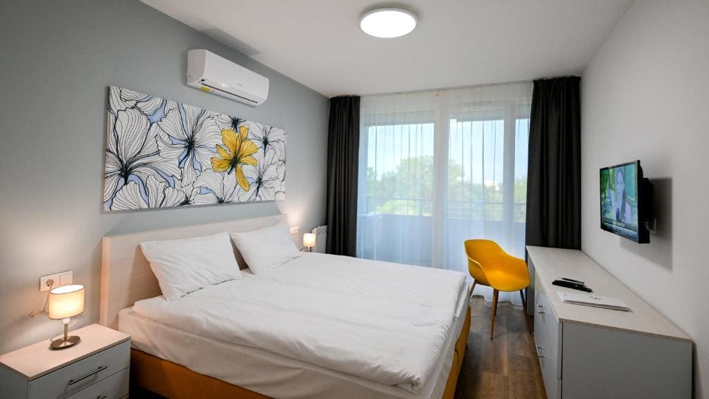 Standard Double or Twin Room with Garden View room - Image 1