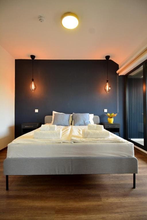Deluxe Apartment room - Image 2
