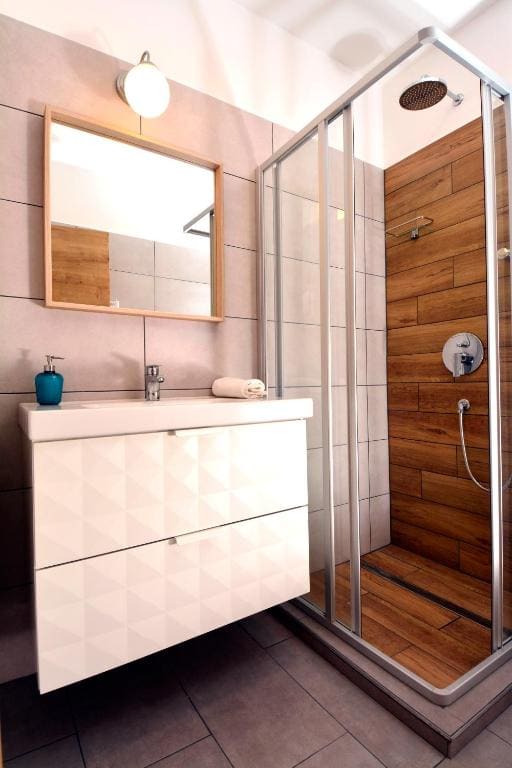 Deluxe Room room - Image 2