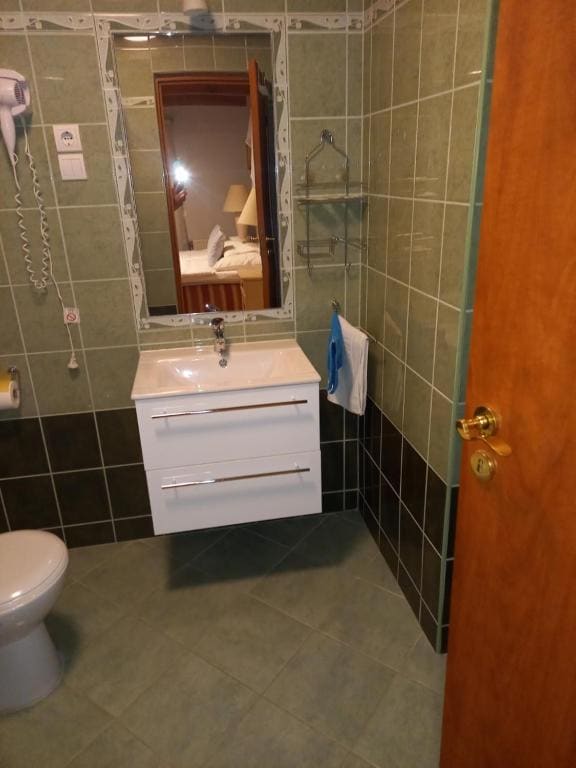 Double or Twin Room room - Image 2