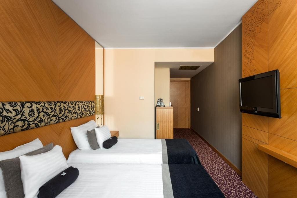 Standard Twin Room room - Image 2