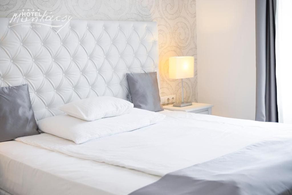 Superior Double Room room - Image 3