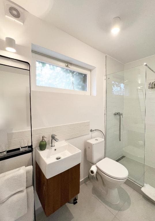 Standard Double Room room - Image 3