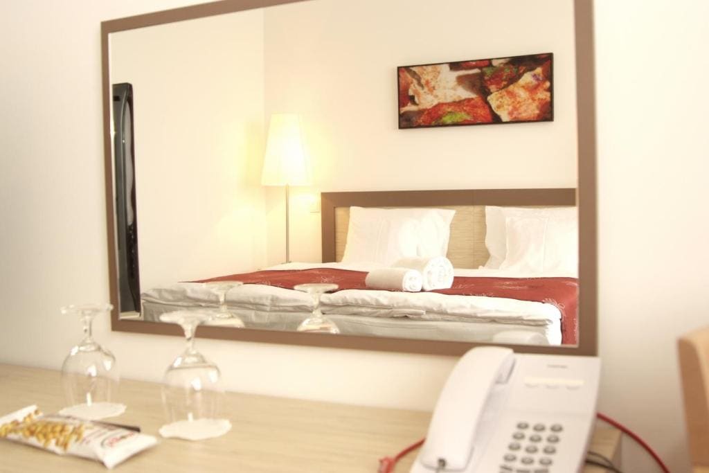 Standard Double Room room - Image 2