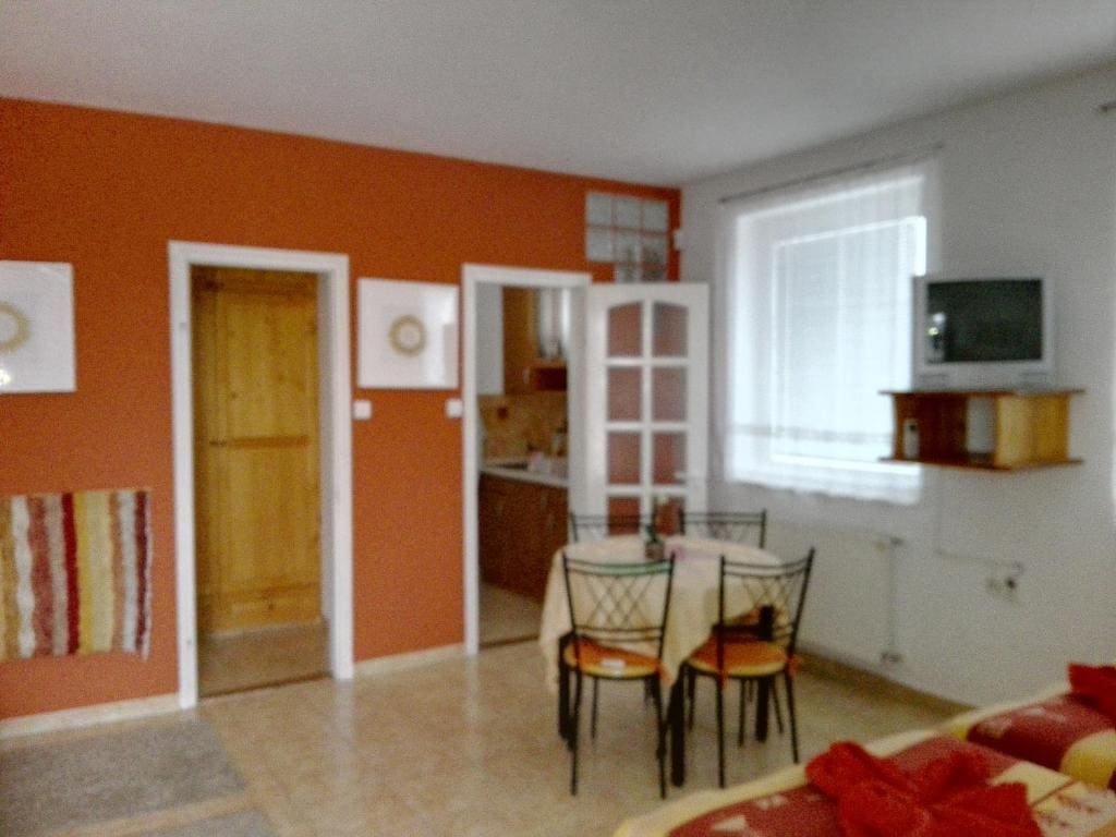 Studio room - Image 3