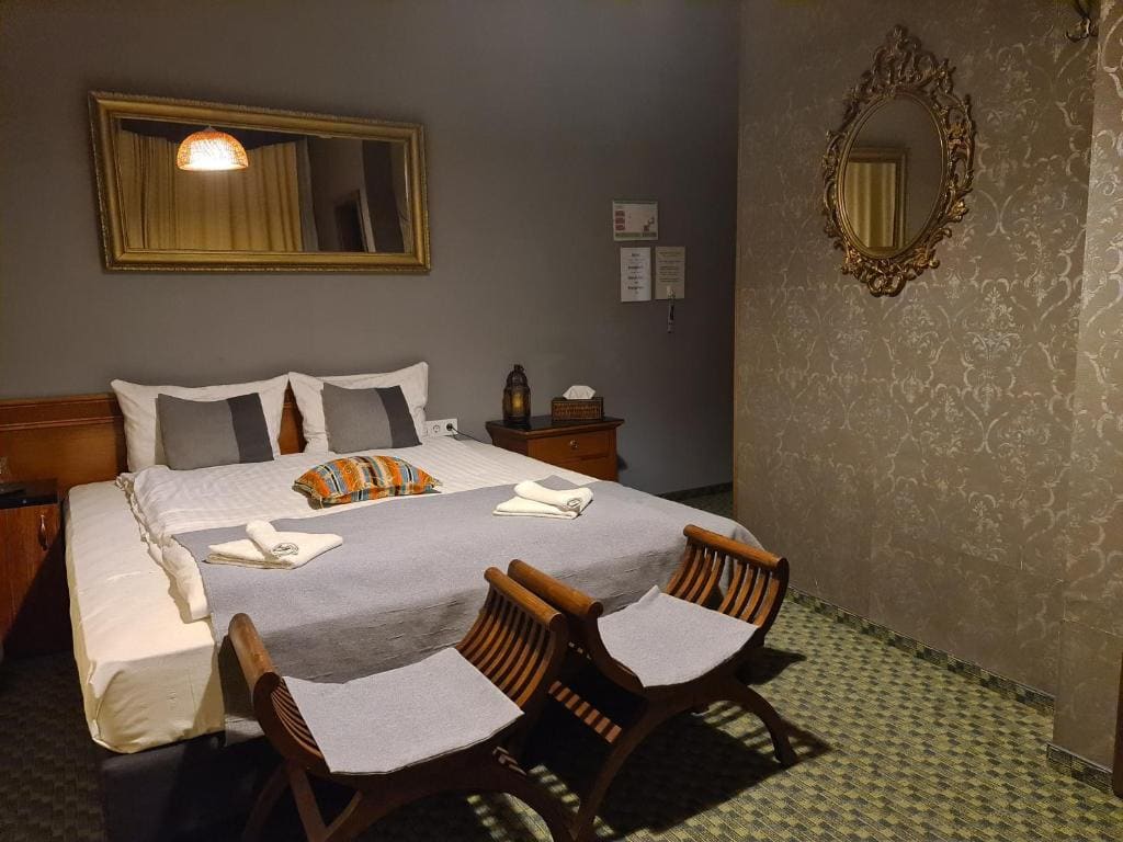 Double Room room - Image 3