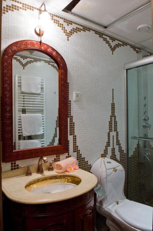 Deluxe Suite (4 Adults) room - Image 2