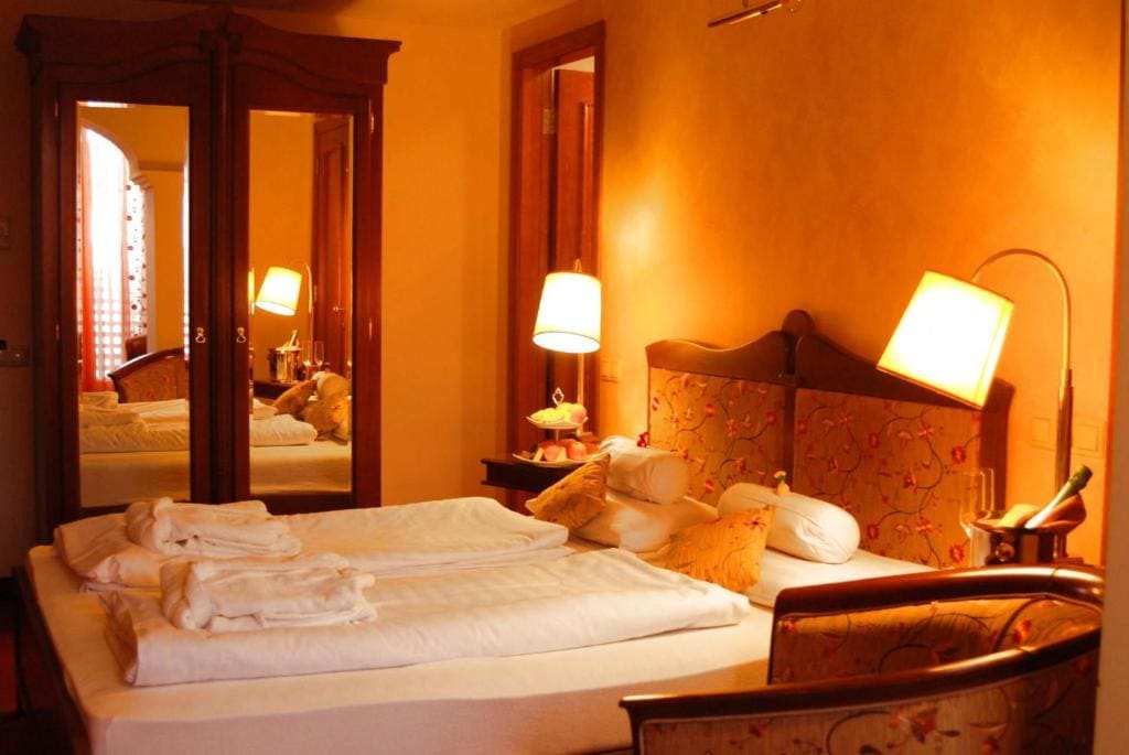 Superior Suite room - Image 1
