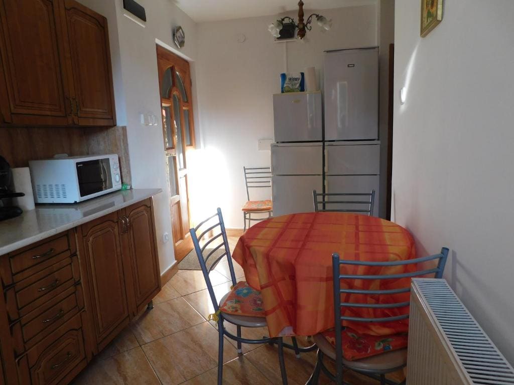 Double or Twin Room with Balcony room - Image 2
