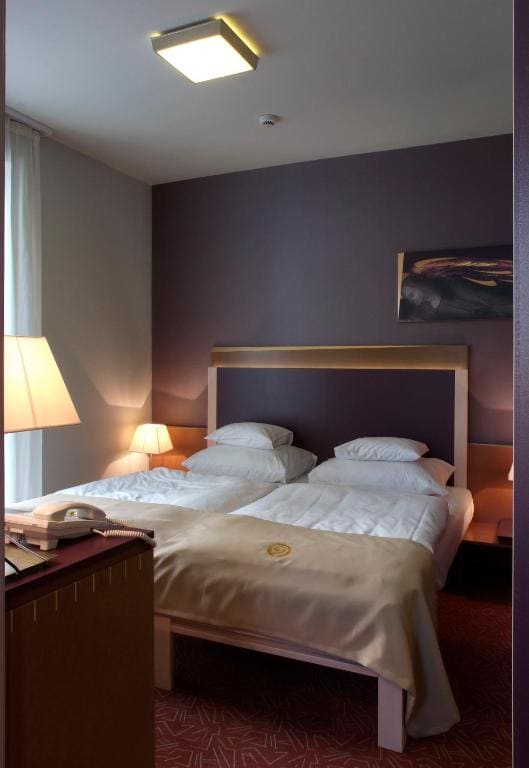 Standard Double or Twin Room room - Image 1