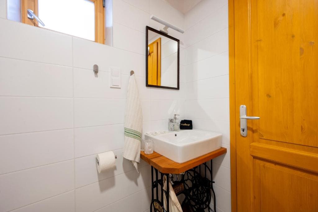 Superior Double Room room - Image 3